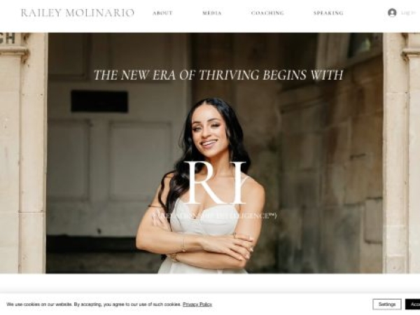 raileymolinario.com